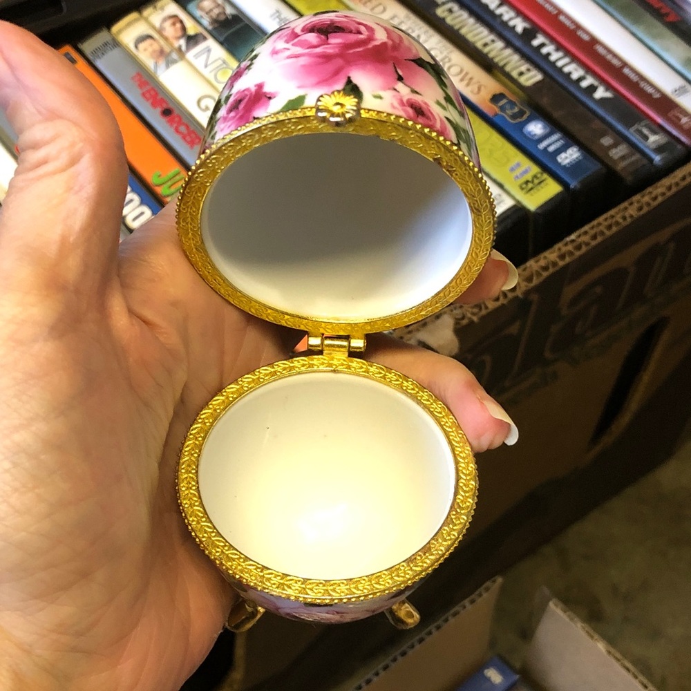 Floral Egg Trinket Box with Gold Accents - Picture 3 of 3